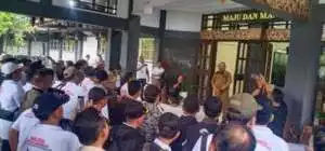 Suarakan Aspirasi dan Tuntutan, Sebanyak 154 Kades di Karanganyar Ikut Demo di Senayan Jakarta
