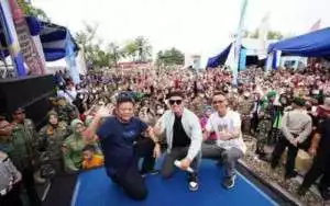 Pecah, Artis Ibukota Hipnotis Ribuan Masyarakat OKU Timur