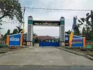 Buka Bazar UMKM dan Tetapkan Darma Buana Sebagai Desa Wisata, Bupati Enos Disambut 400 Penari Bali