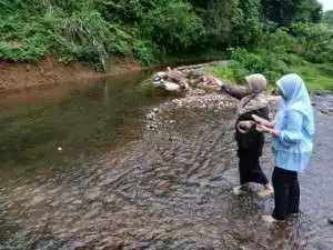 KUNKER DPRD dan DKP Prov. Banten, KADIS perikanan Sukabumi Paparkan Pengelolaan TPI Higienis