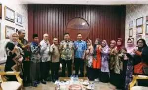 Audiensi dengan Majlis Ta''lim Ar-Raudhah, Bupati Enos Akan Bantu Pembangunan Panti Jompo di Martapura