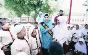 Bunda dr. Sheila Noberta, SpA.,M.Kes. Hadiri Pembinaan Pola Asuh Anak dan Remaja