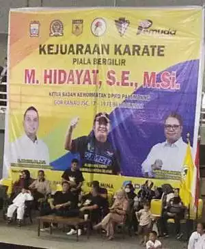 Piala Bergilir M Hidayat SE.MSI telah Dibuka.