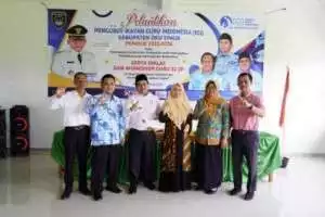 Donasi Buku dan Pementasan Dongeng, TP PKK Tingkatkan Literasi Pada generasi muda