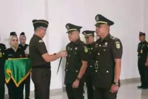 Serentak Di 66 Kabupaten Se- Indonesia, Bupati OKU Timur Panen Padi Nusantara 