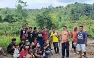 Warga Pabuaran Sukabumi Inisiatif Kerja Bakti, UPTD PU: Semua Jalan Rusak Sudah Diusulkan