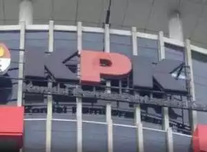 KPK Sita Aset Bambang Kayun Senilai Rp12,7 Miliar