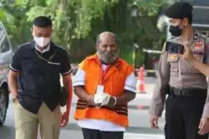 KPK Perpanjang Penahanan Lukas Enembe Selama 40 Hari