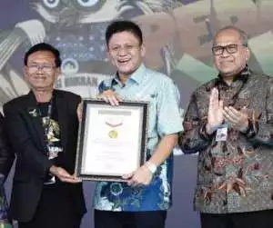 942 CJH OKU Timur Ikuti Bimbingan Manasik Haji, Bupati Enos : Saya Bangga dan Haru