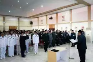 Koordinasi Nasional Transmigrasi, Bupati Sukabumi, Marwan Dianugerahi Penghargaan Lencana Bhakti Transmigrasi