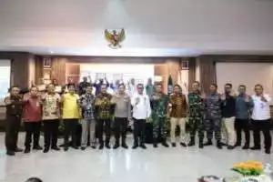 Forkopimda Beserta Pimpinan Instansi vertikal Provinsi Babel Menghadiri Pegelaran Seni Dalam Rangka Hari Anti Narkoba Internasional (HANI)