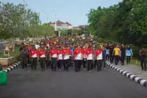 Olahraga Bersama TNI - Polri dan Forkopimda OKU Timur Berlangsung Meriah