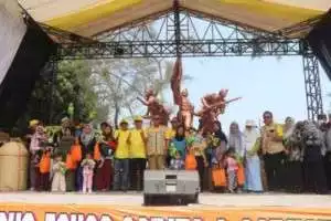 Di Palagan Bojongkokosan, Ribuan Orang Meriahkan Gebyar Kewilayahan Hari Jadi Ke 153 Kabupaten Sukabumi