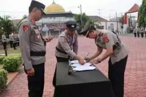 Kapolres Muba Pimpin Sertijab Kapolsek Babat Toman.