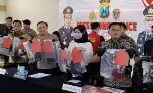 Presiden Serahkan Permohonan Amnesti Baiq Nuril ke DPR