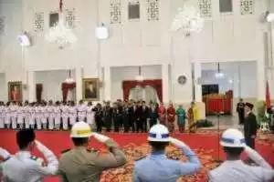 Presiden Jokowi Kukuhkan Pasukan Pengibar Bendera Pusaka 2018