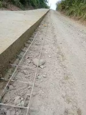 Peningkatan Jalan Kentarum Dikerjakan oleh CV Repins 98 Patut Dicurigai.
