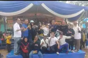 Antusiasme warga Palembang ikuti senam sehat bersama H. Fauzi Amro anggota DPR RI Komisi XI.