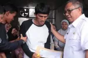 Antusias Masyarakat Dalam menyambut Peresmian Jembatan Cilalay Desa Sirnajaya Kecamatan Warungkiara