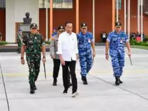 Presiden Jokowi Resmikan Instruksi Jalan Daerah di Jawa Timur Senilai Rp925 Miliar