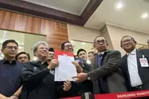 Tim Ganjar-Mahfud Resmi Daftarkan Gugatan Sengketa Pilpres 2024 di MK