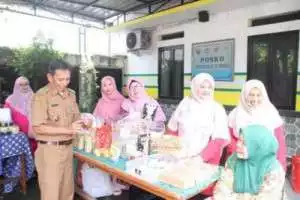 Bazar Ramadhan Desa Pasirhalang Kec. Sukaraja Dorong Pemberdayaan Pelaku UMKM