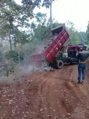 Pemdes Lepang Besar mulai lakukan pembangunan jalan Telford dan pengumpulan matrial