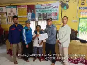 Pemdes Upang Makmur realisasikan bantuan langsung tunai tahap 2, bagi 32 keluarga penerima manfaat