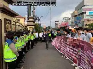GAASS gelar aksi meminta Kapolda Sumsel untuk menangkap Mafia ilegal drilling serta Mencopot Kapolres Musi Banyuasin 