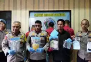 Pengedar tramadol dan hexymer di Pandeglang dibekuk polisi