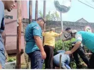 Satlantas Polresta Bogor Kota Gandeng Dishub Kota Bogor Pasang Cermin Cembung di RW 6 Kelurahan Babakan