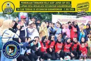 Pedagang Pasar Cicurug Mengeluh Sepi, Kang Asjap Hadir Berikan Solusi