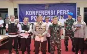 2 pembakar rumah Wartawan Tribrata TV ditangkap, 1 dilumpuhkan dengan timah panas