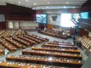 Pansus Hak Angket Haji disahkan untuk usut dugaaan pelanggaran UU, ini beberapa sorotan utama
