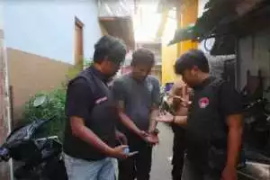 Dapat paket isi narkoba, drivel ojol di Jakbar lapor polisi