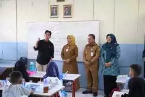 Perdana , Gibran Rakabuming hadiri Pilot Project Program Makan Bergizi Gratis di Di Kota Tangerang