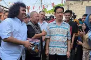 Semangati Koalisinya ,Gibran blusukan di Pondok Betung Tangsel