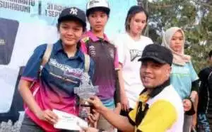 Open Grasstrack Sukabumi Ngabumi Ditutup, Crosser Palabuhanratu Torehkan Prestasi Gemilang