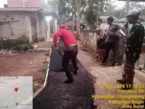 Realisasikan DD Tahap 2, Pemdes Ciaruten Ilir Laksanakan Pekerjaan TPT Dan Hotmix Jalan Lingkungan