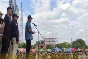 Masyarakat Membludak, Bang Enos Hadiri Pesta Rakyat Bersama Endank Soekamti