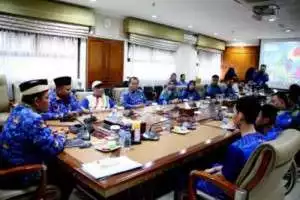 PJ Nurdin Perkuat Dispora Berangkatkan 10 Atlet NPC Kota Tangerang wakili Banten Menuju PEPARNAS XVII di Solo, Jawa Tengah.