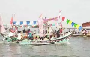 HUT Kabupaten Tangerang Ke-392, Budaya Larung Meriahkan Festival Pesisir