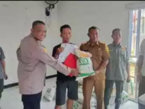 Pemdes Ciaruten Ilir Menyalurkan Bansos Sebanyak 1414 KPM Yang Ke 8 Kalinya Terima Bantuan Beras CPP.