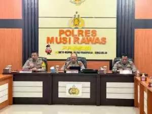 Pemdes Salek Jaya Realisasikan Pembangunan Balai Pertemuan