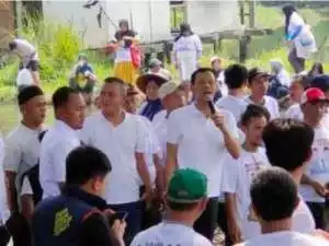 Cawabup Bogor Jaro Ade, Kampanye di Cibinong Minta Tradisi Ngubek Empang.