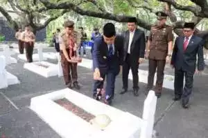 Hari Pahlawan, Nurdin:kita jadikan moment ini sebagai refleksi, Meneladani para pahlawan kita yang kita wujudkan dengan kompetensi diri kita untuk negara ini