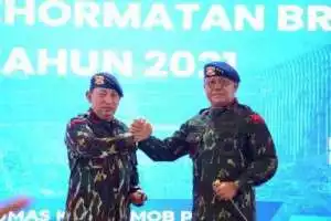 HUT ke-79 Brimob, Kapolri Kenang Pujian Atraksi Pasukan yang dihadiri Presiden Ke-7 Jokowi dan Presiden Ke-8 Prabowo.