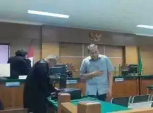Eks Dirut BUMD Serang di dakwa lakukan Korupsi Tambang Ilegal 1,2 Milyar