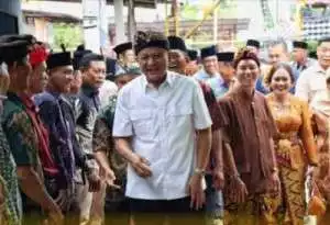 Pilkada Berjalan Aman Damai, Bhabinkamtibmas Polsek Semendawai Suku III Laksanakan Pengamanan TPS