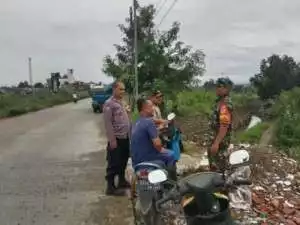 Sinergitas TNI-POLRI Giat Cooling Sistem Dialog Warga Masyarakat Beri Himbauan Dan Ajak Jaga Kamtibmas.